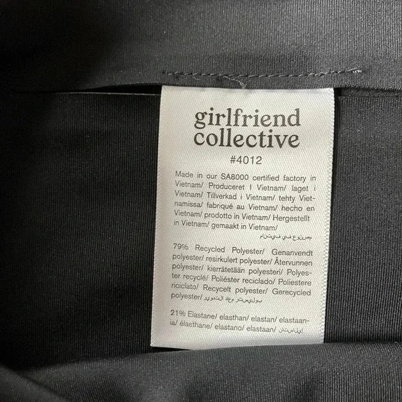 NWT Girlfriend Collective Compressive High Waisted Capri Legging in Black Size S - Picture 7 of 7